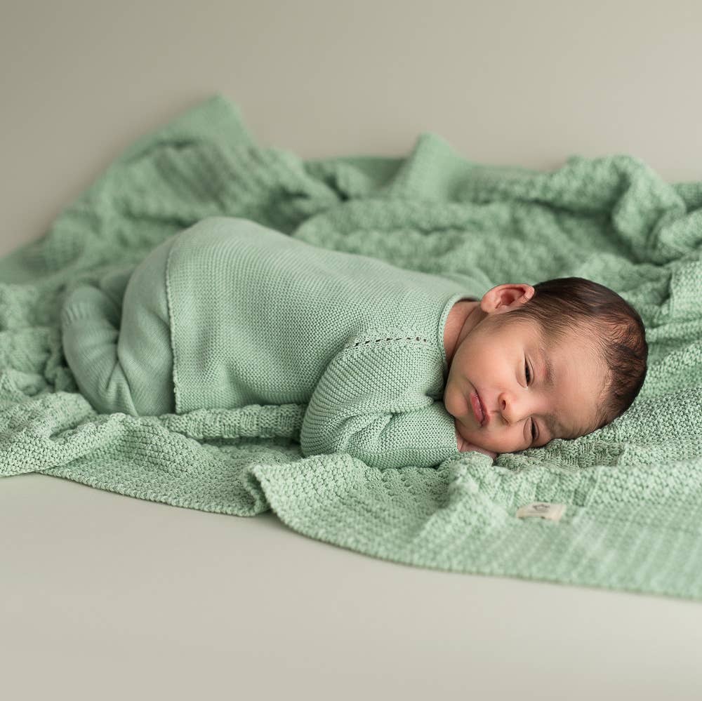 Newborn Set |  links soft green